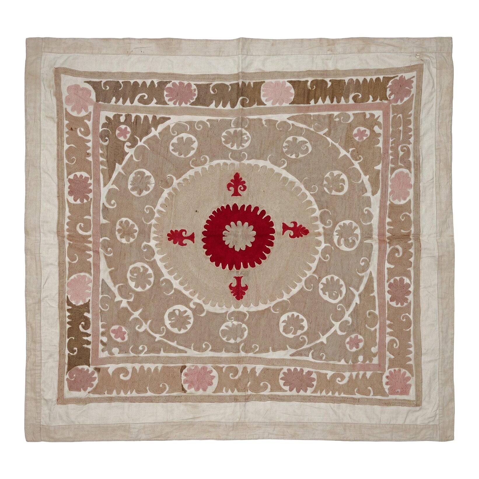 Vintage hand-embroidered tablecloth 168x138 cm