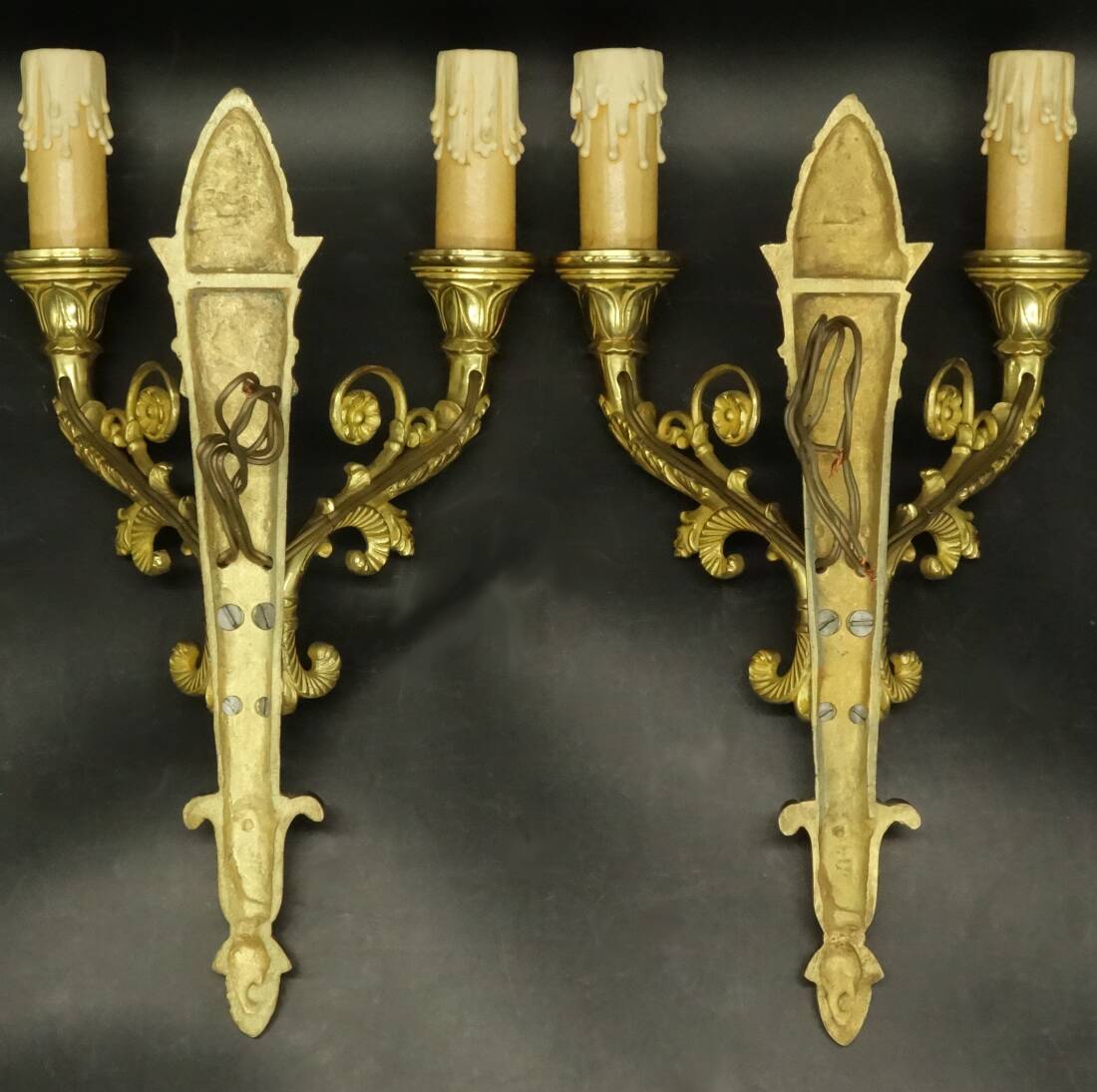 Pair of Restoration style wall lights from Hettier & Vincent - gilded bronze and green patina