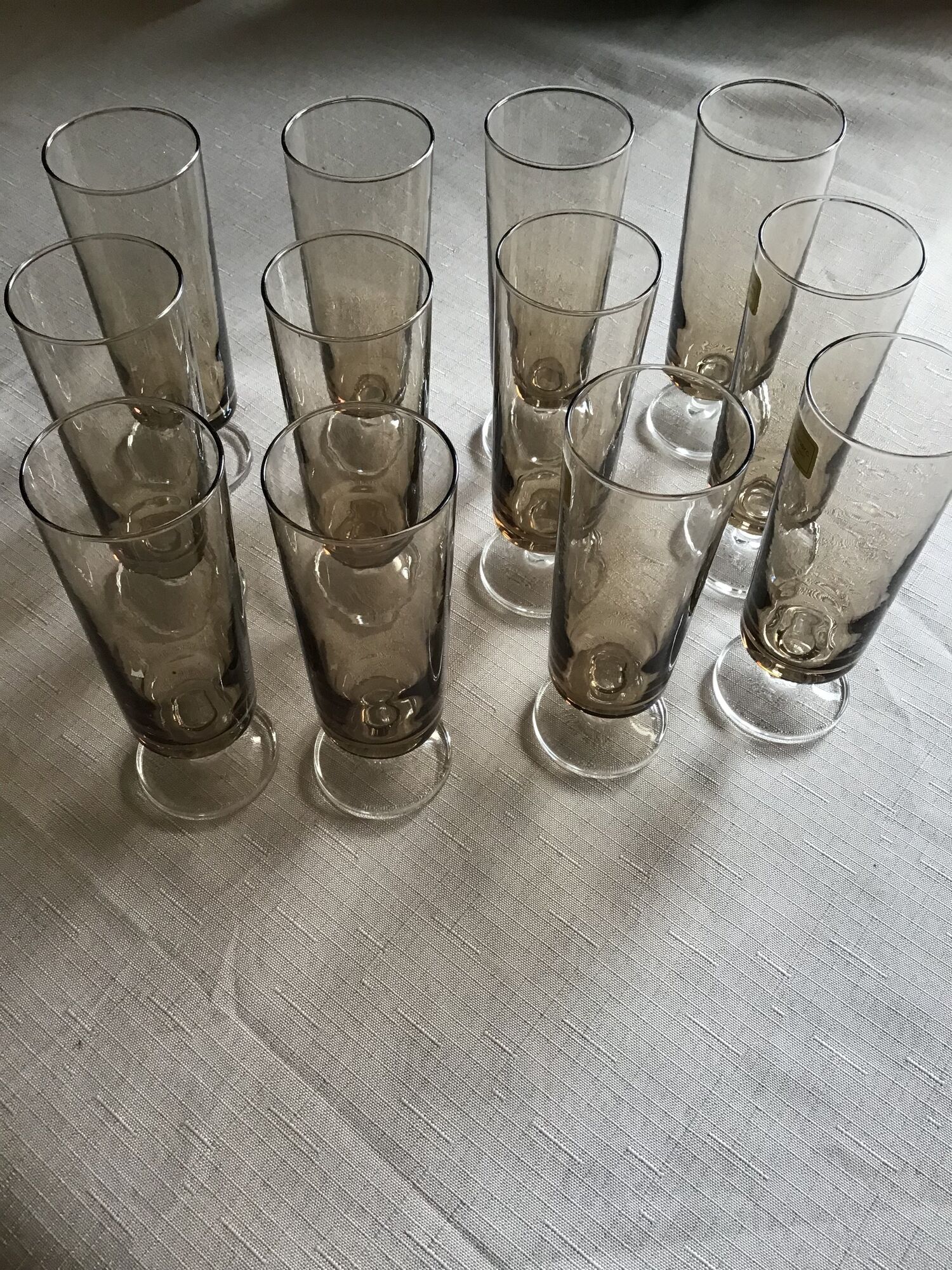 12flutes a champagne model suede at Lumirac in smoked glass