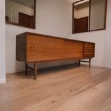 Buffet du milieu du siècle