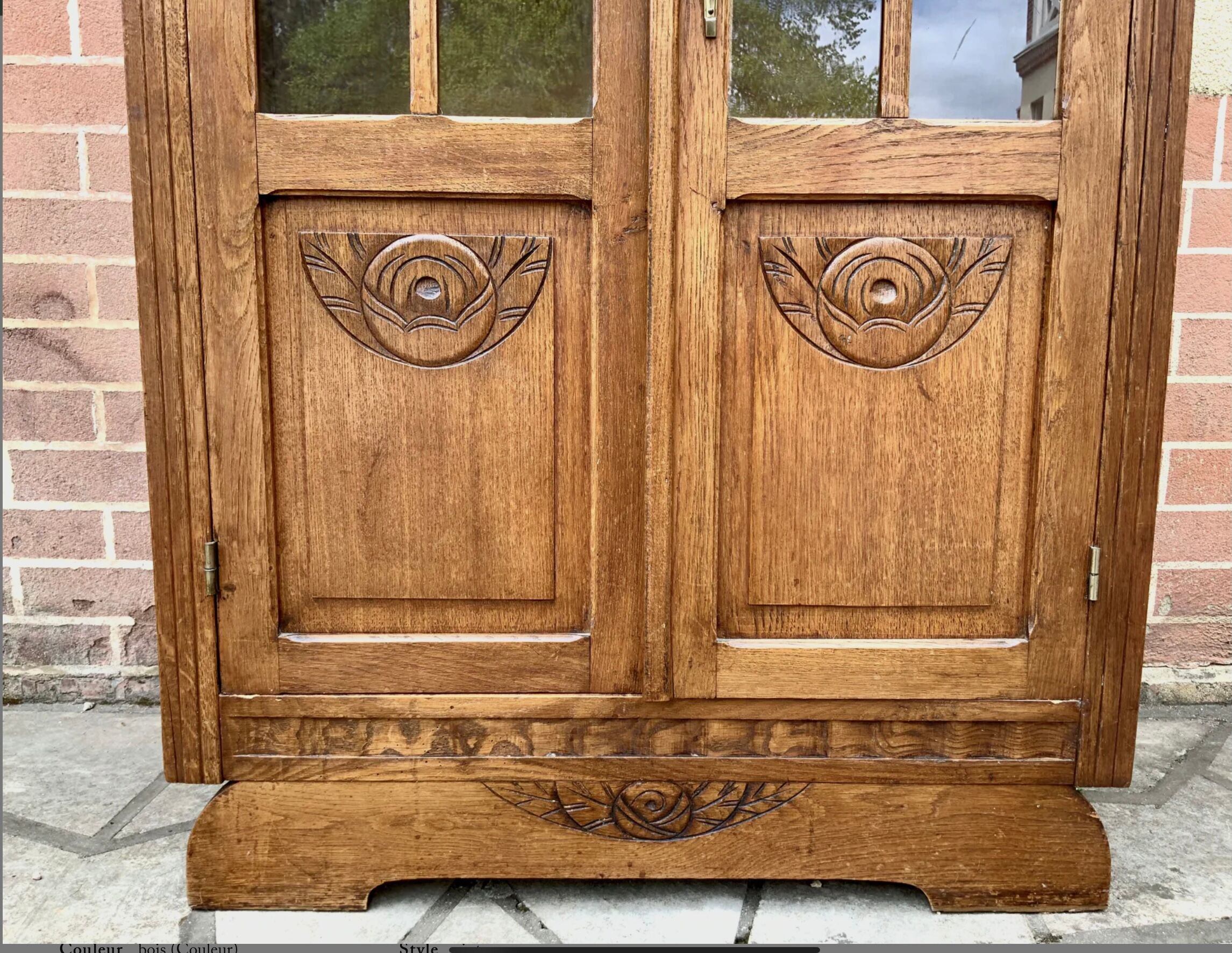 Parisian cabinet art deco glazed