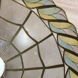 Hanging in tricolour mother-of-pearl