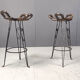 Ensemble de 6 tabourets de bar brutalistes, en fer forgé, années 1960.