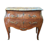 Commode de style Louis XV en marqueterie
