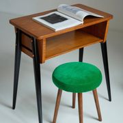 Tabouret en velours vert herbe mi-siècle, Europe, années 1960
