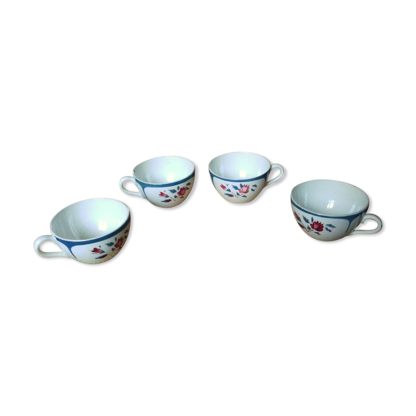Lot 4 tea cups Digoin Sarreguemines Ninette