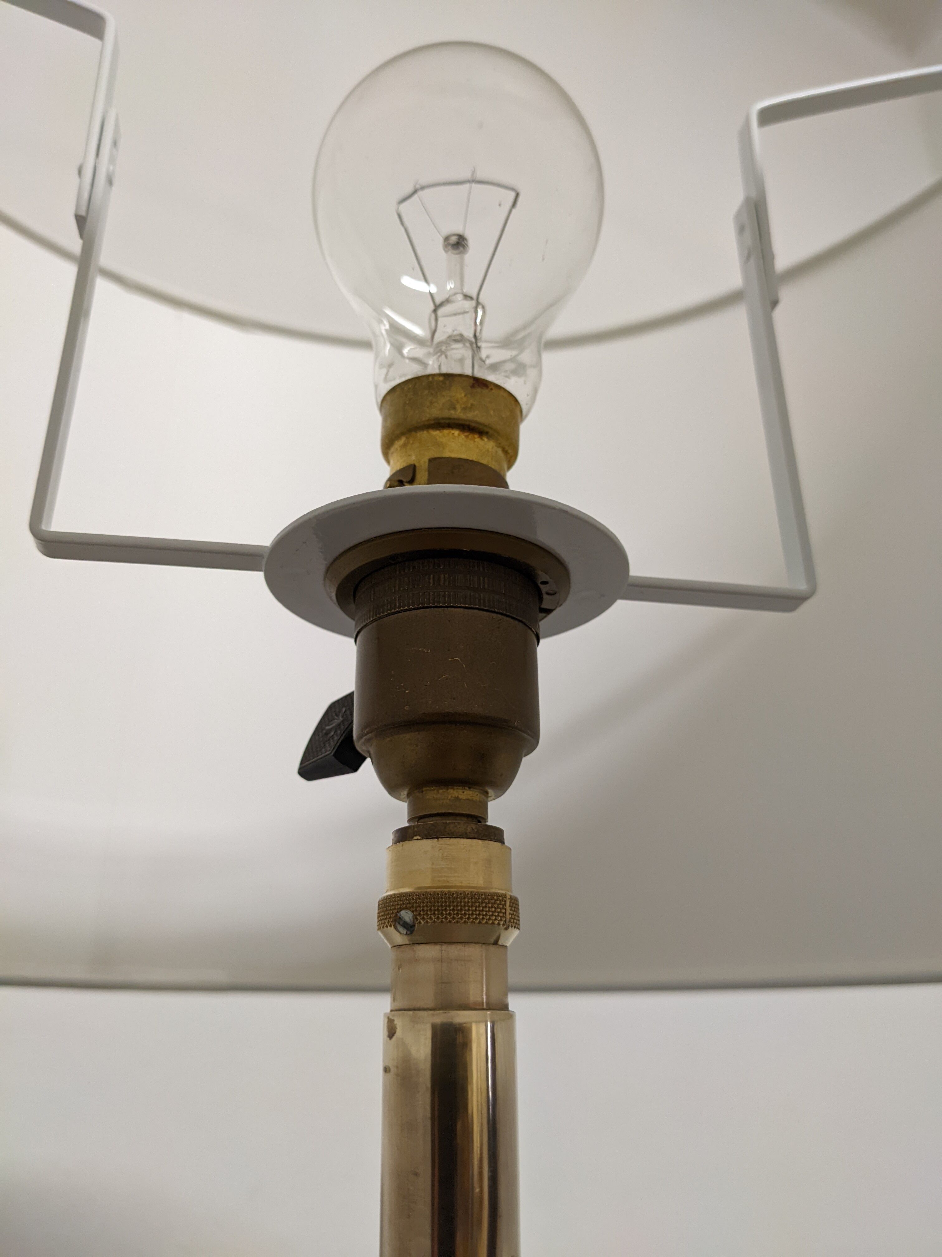 Minimalist bronze and brass floor lamp from the 50s/60s