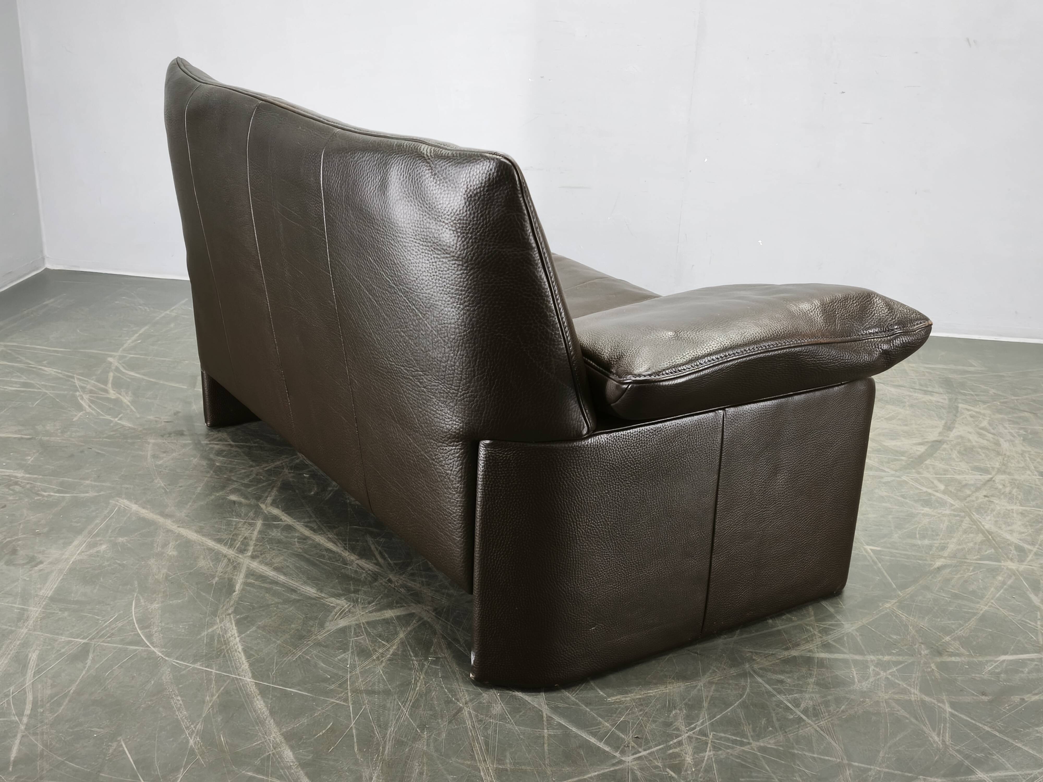 Jori Belgian Full Grain Leather Freestanding Two-Seat Sofa, 1990s