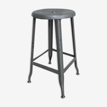 Tabouret en acier industriel