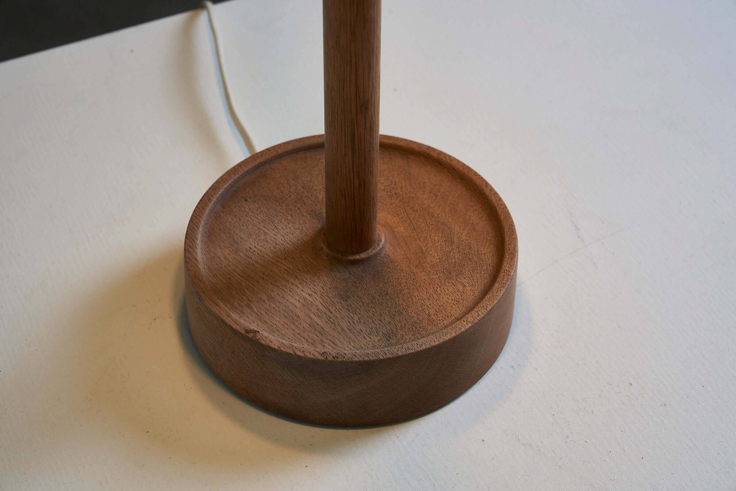Oak Table Lamp model no. 1103 by Luxus