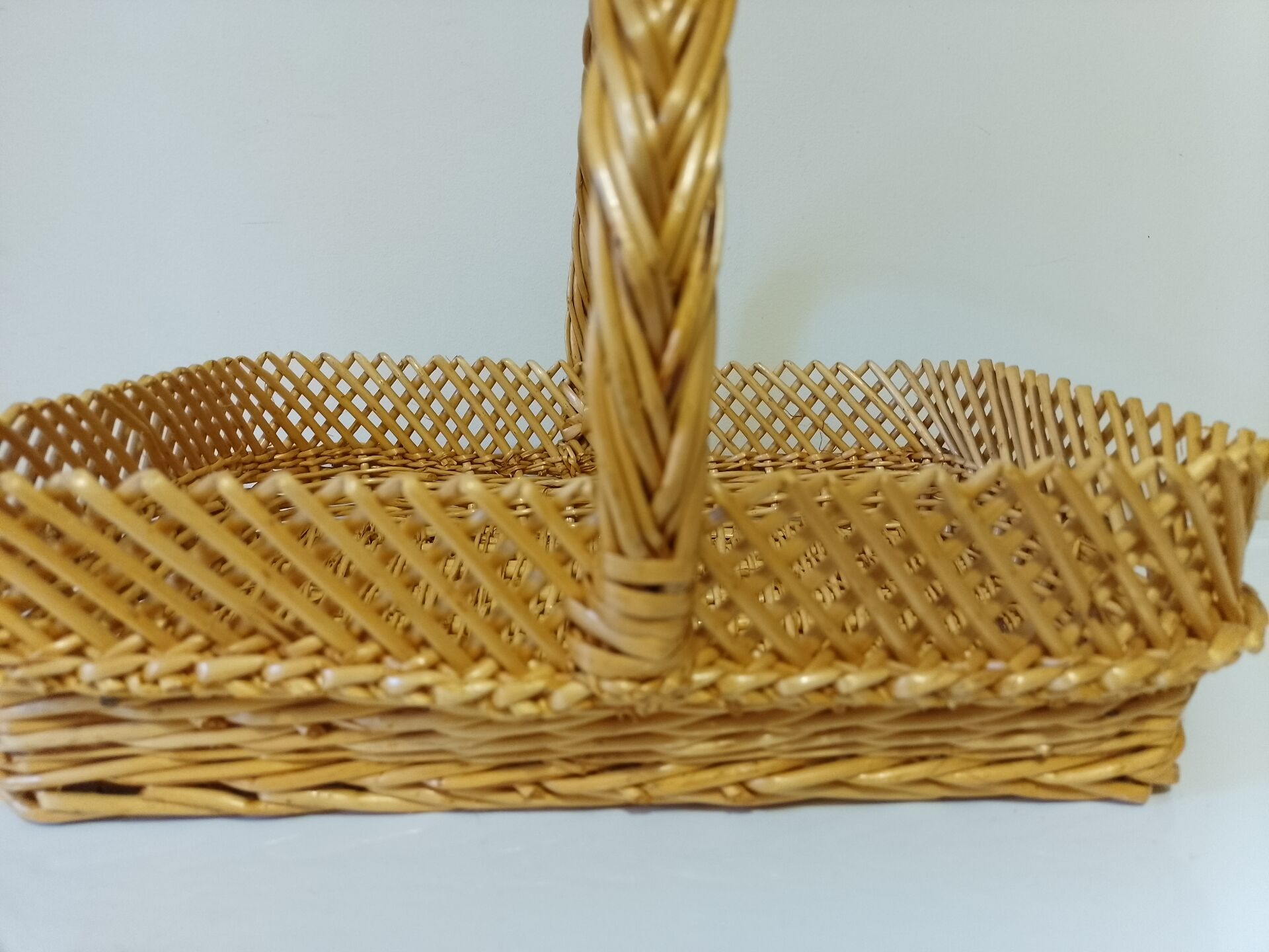 Panier à anse en osier