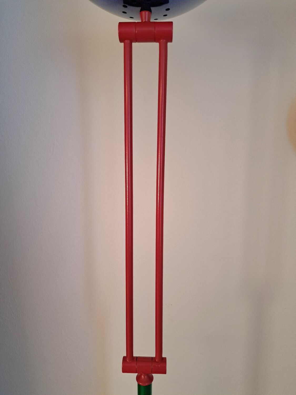 Polychrome articulated stilplast floor lamp