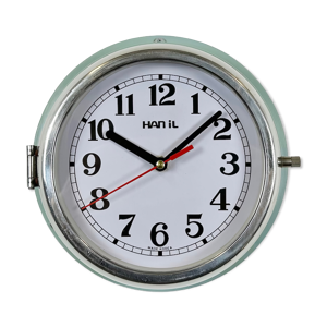 horloge murale bleu vintage