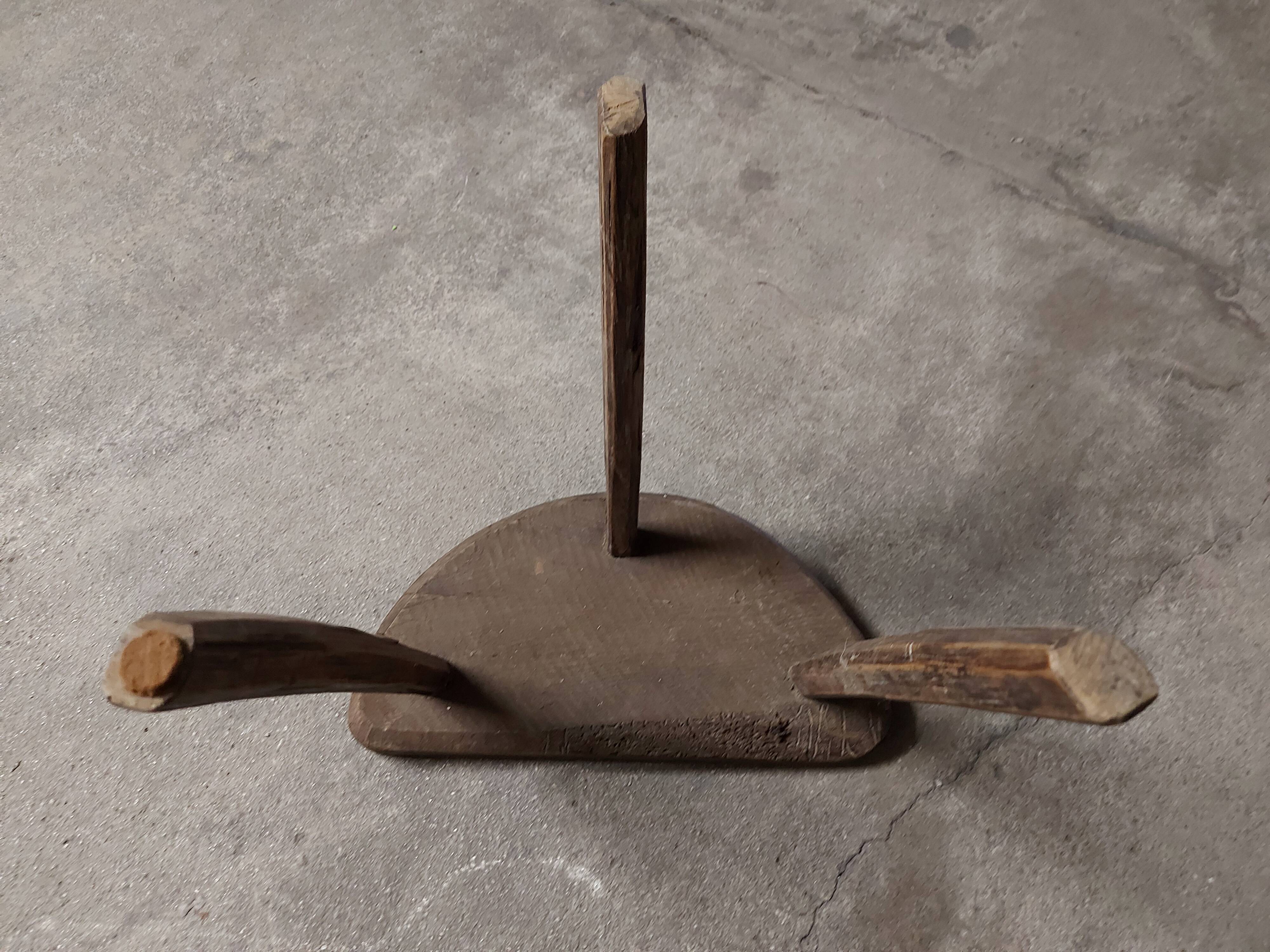 Milking tripod wooden stool