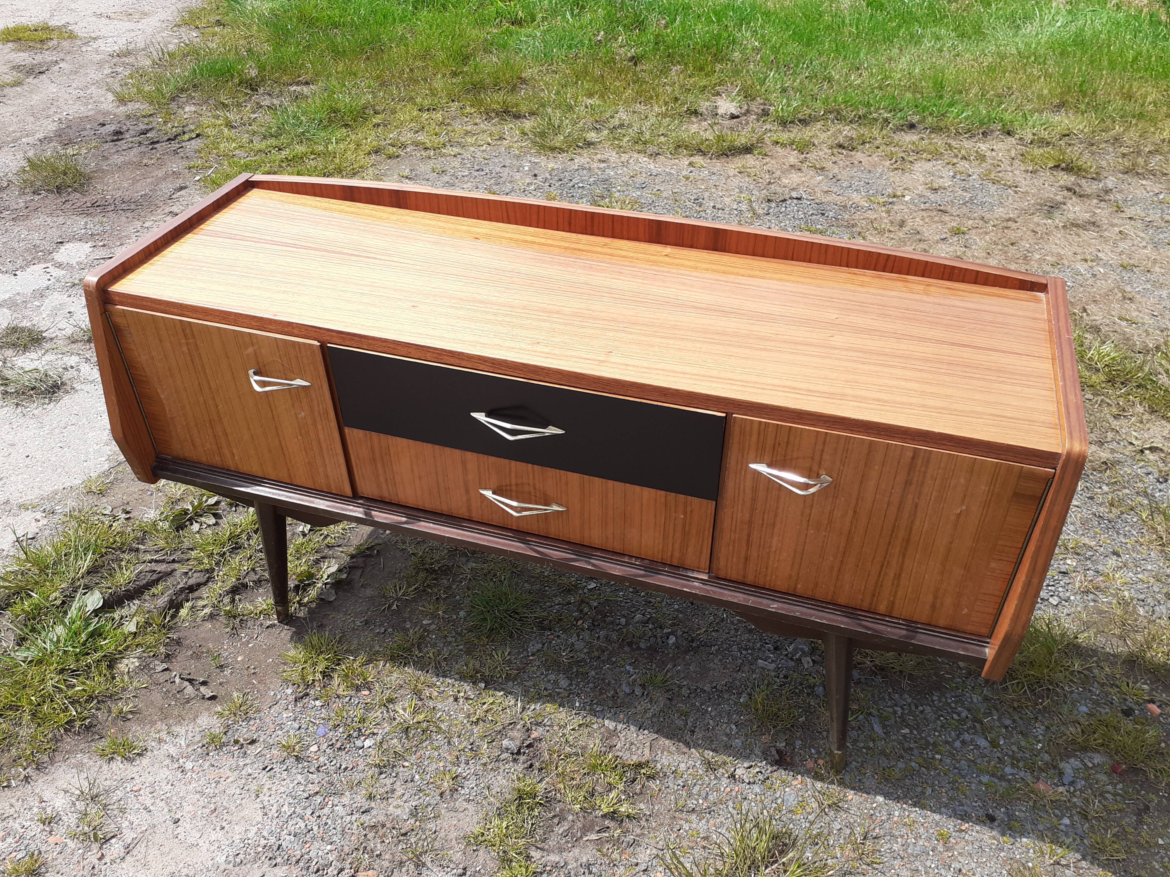 Vintage enfilade