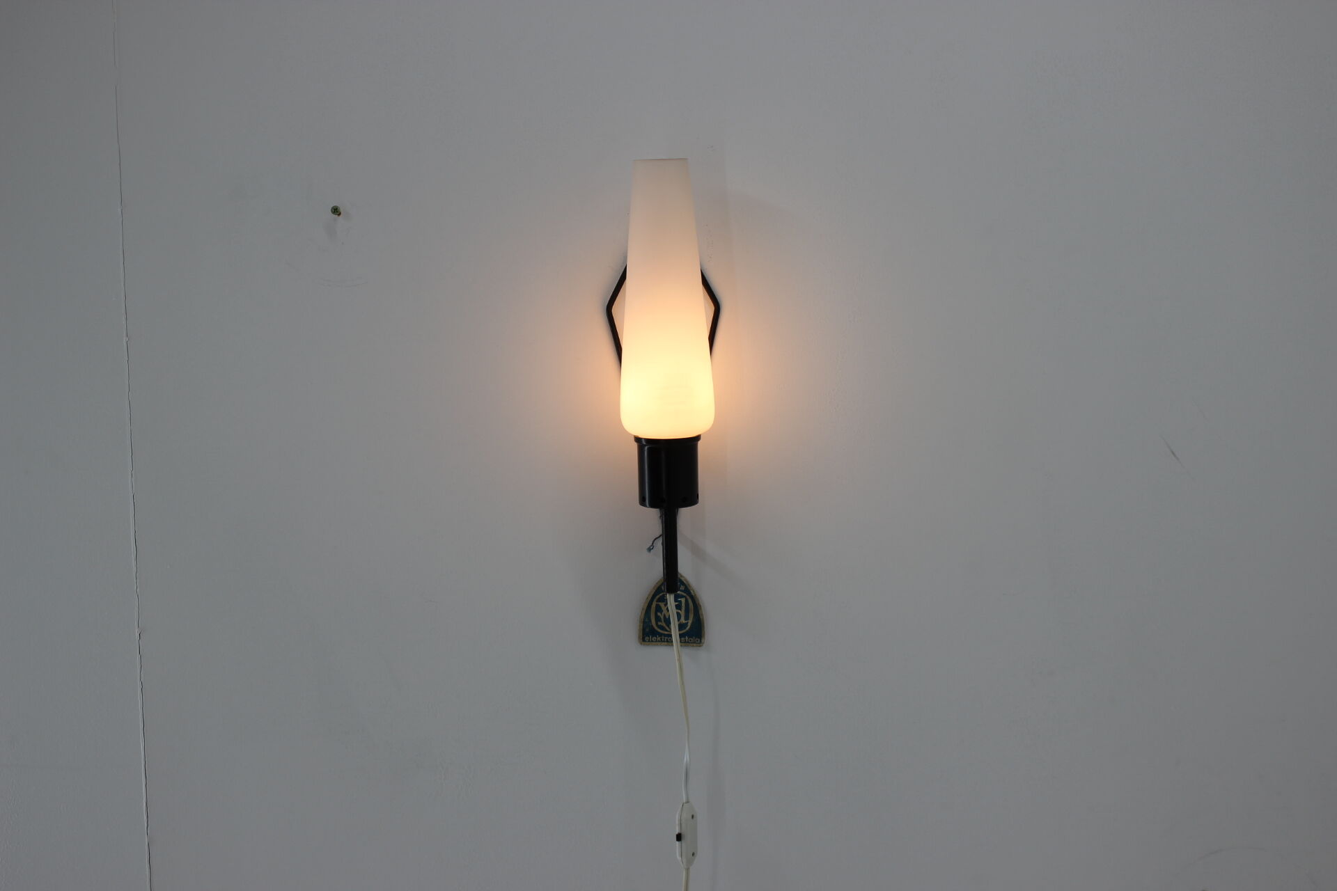 Mid-century wall lamp Elektroinstala Děčín, 1970