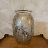 Vase decorated with birds