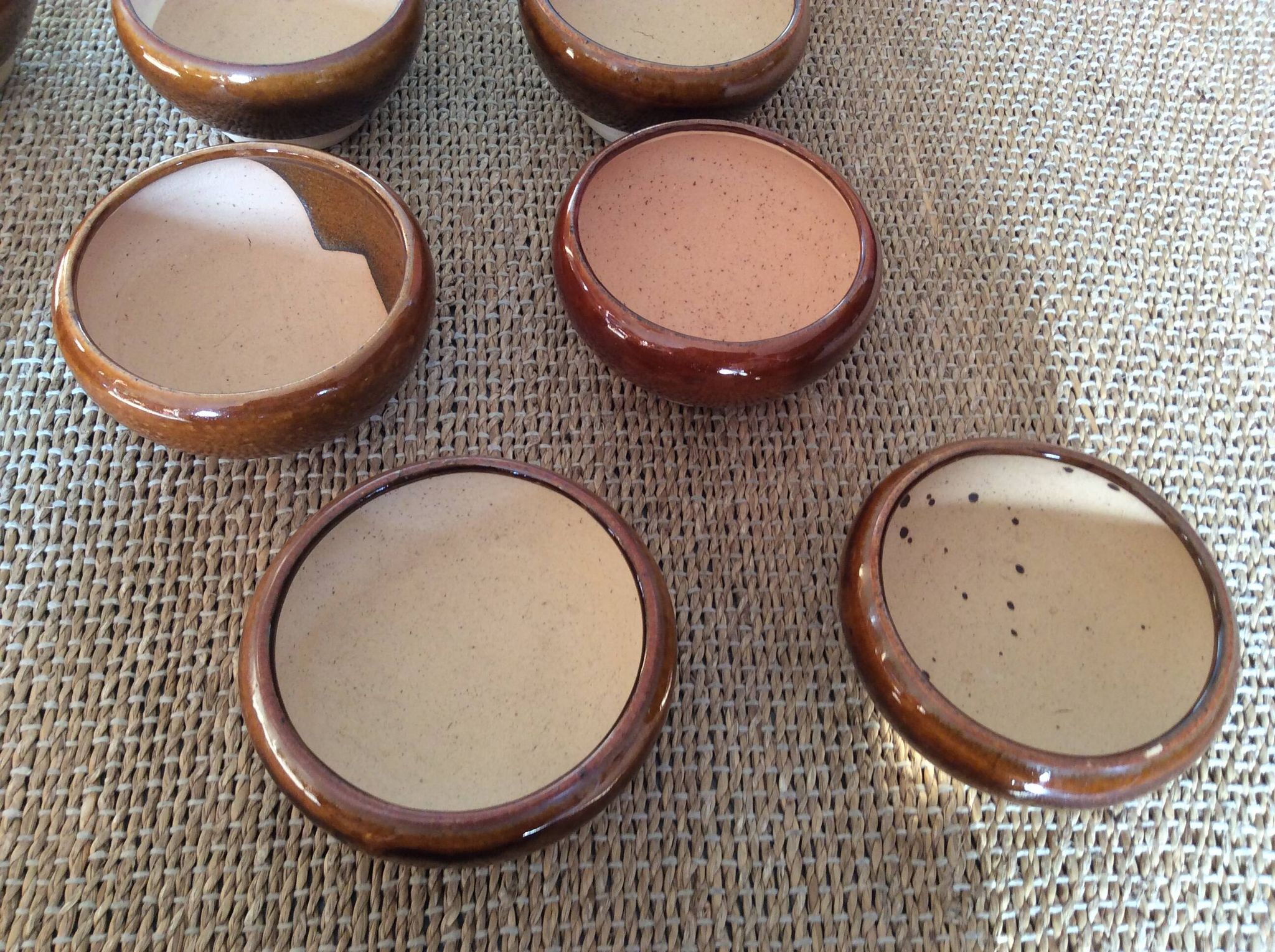 10 stoneware bowls