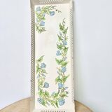 Large painted sheet metal tray with flower decoration