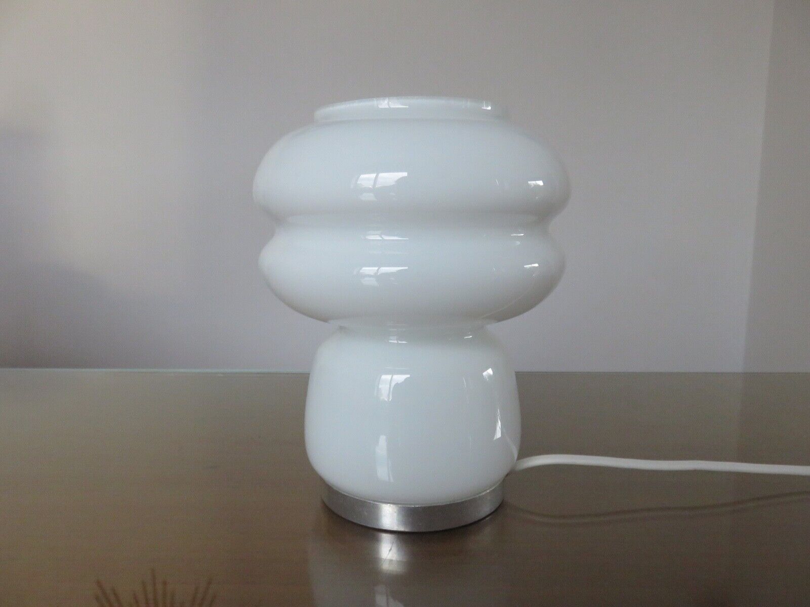 Mushroom lamp in white opaline 70s