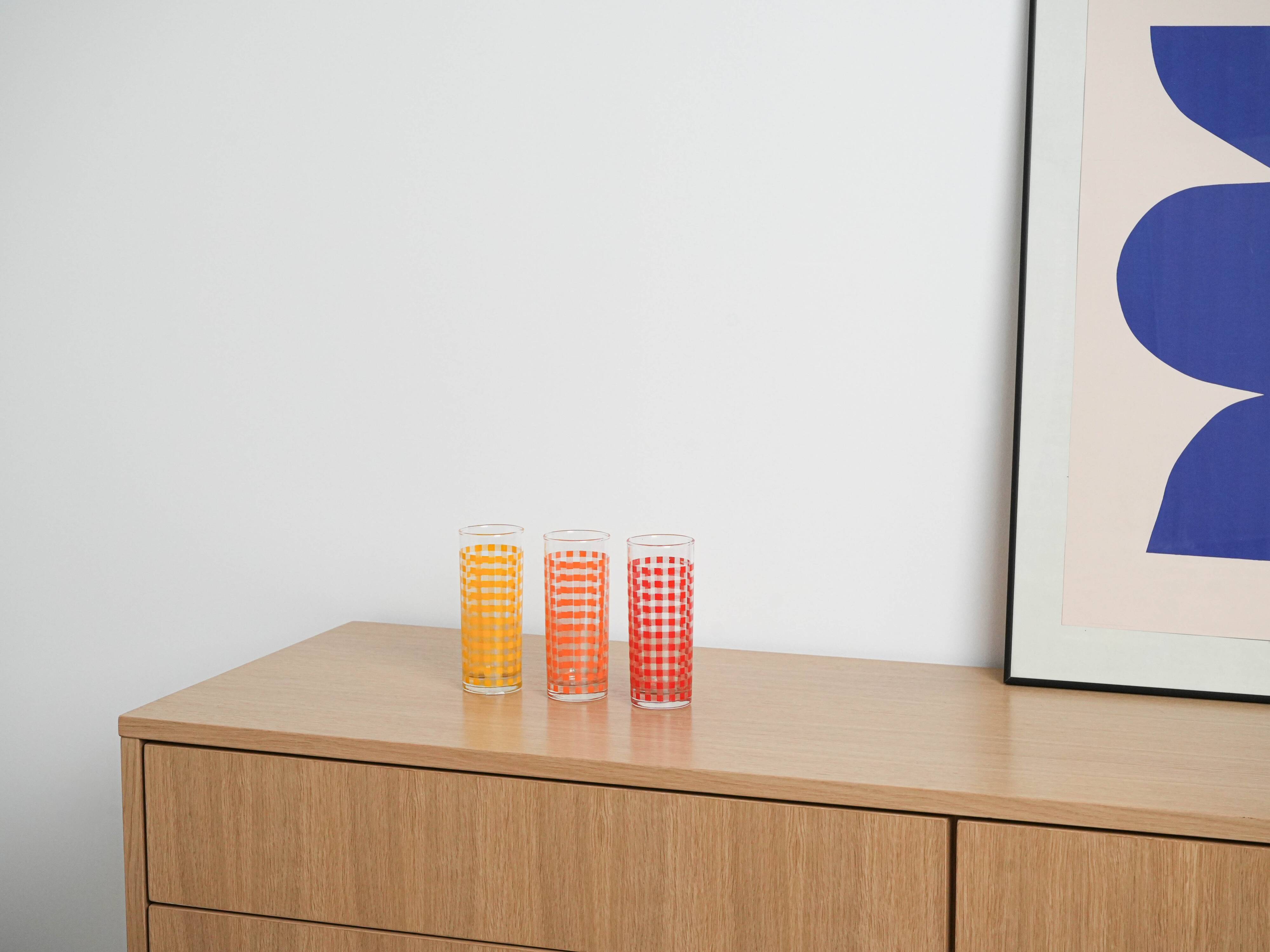 Ensemble de trois verres, design danois, années 1970, fabriqué au Danemark.