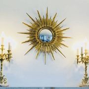 Chandeliers en bronze doré massif époque milieu XXe socles en marbre