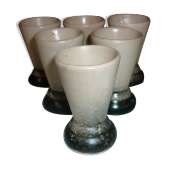 Lot of 6 sandstone glasses