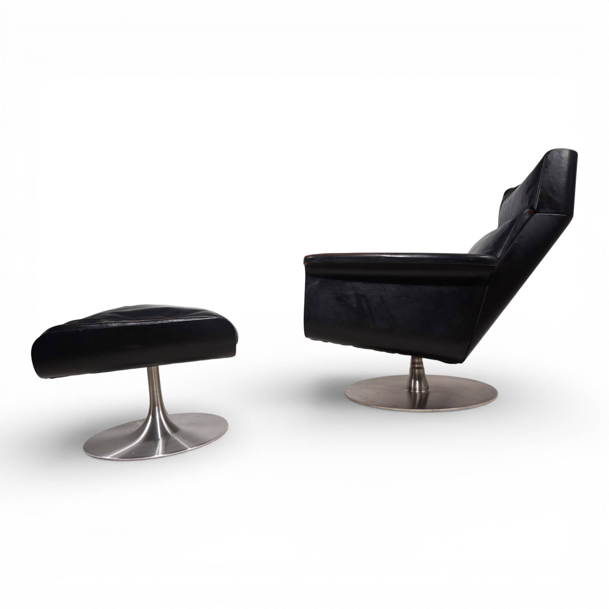 Kaufeld Siesta 62 leather lounge chair by Jacques Brule, 1960