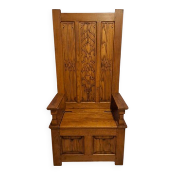 14th-century throne style