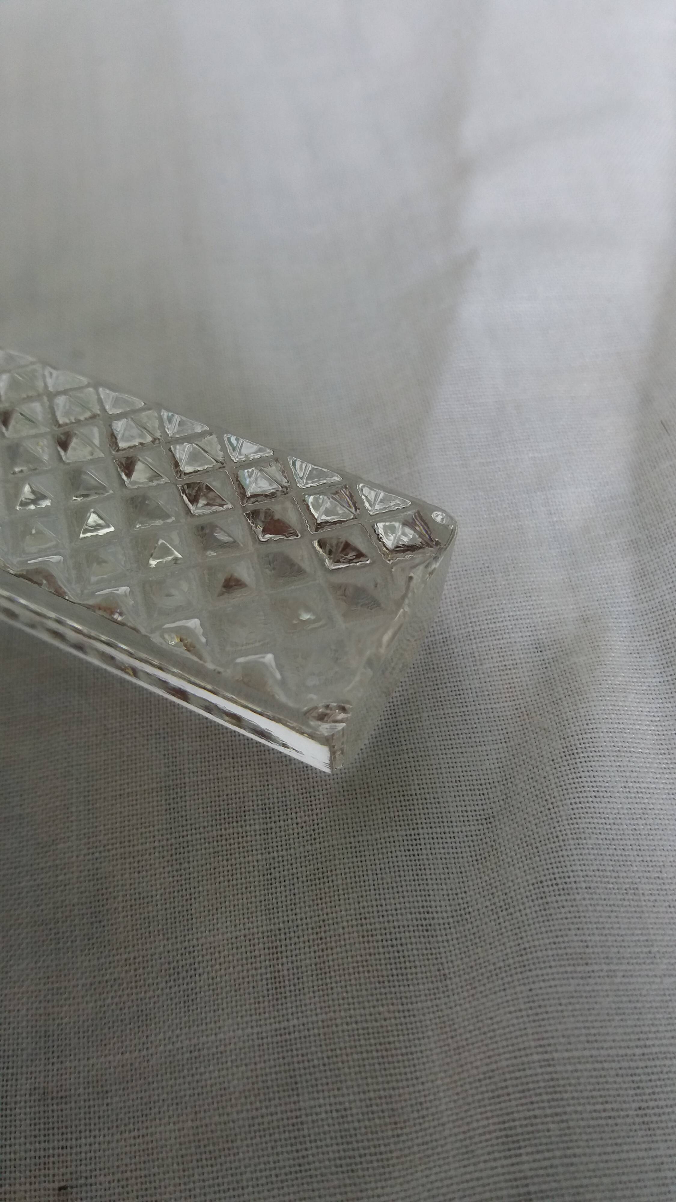 12 crystal knife rests in their box, Hungary, diamond point