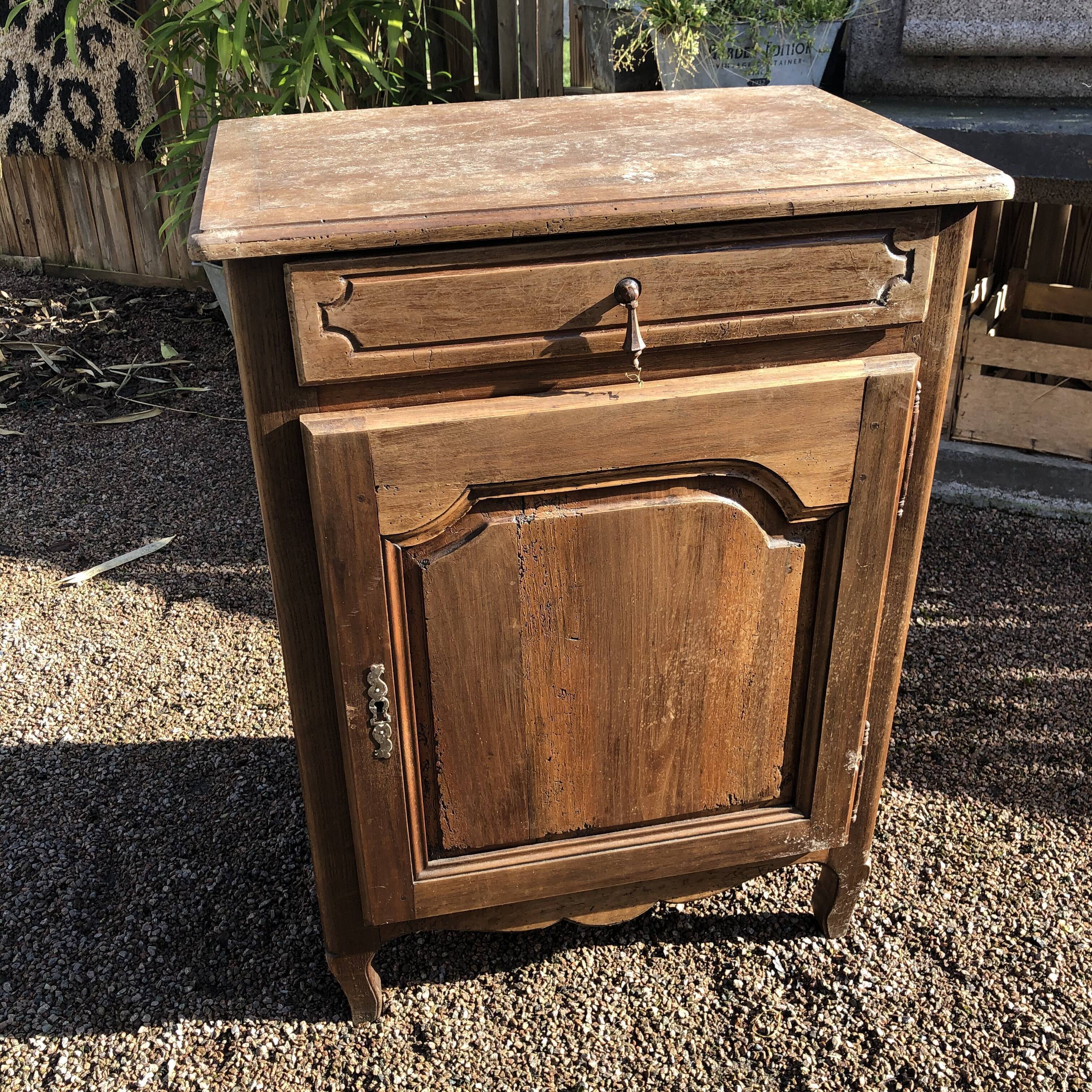 Storage cabinet chic countryside spirit