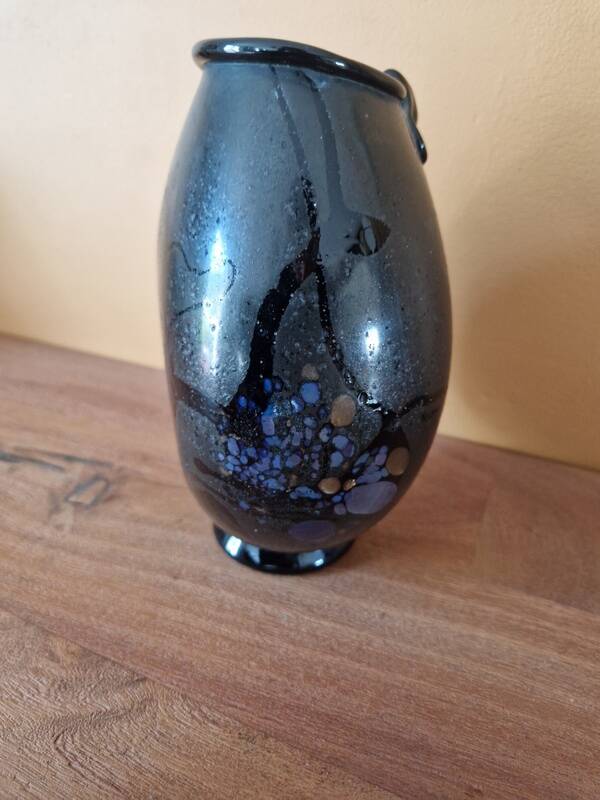 Robert Pierini (Né en 1950) - Vase en verre soufflé noir mat - 1985 - Biot