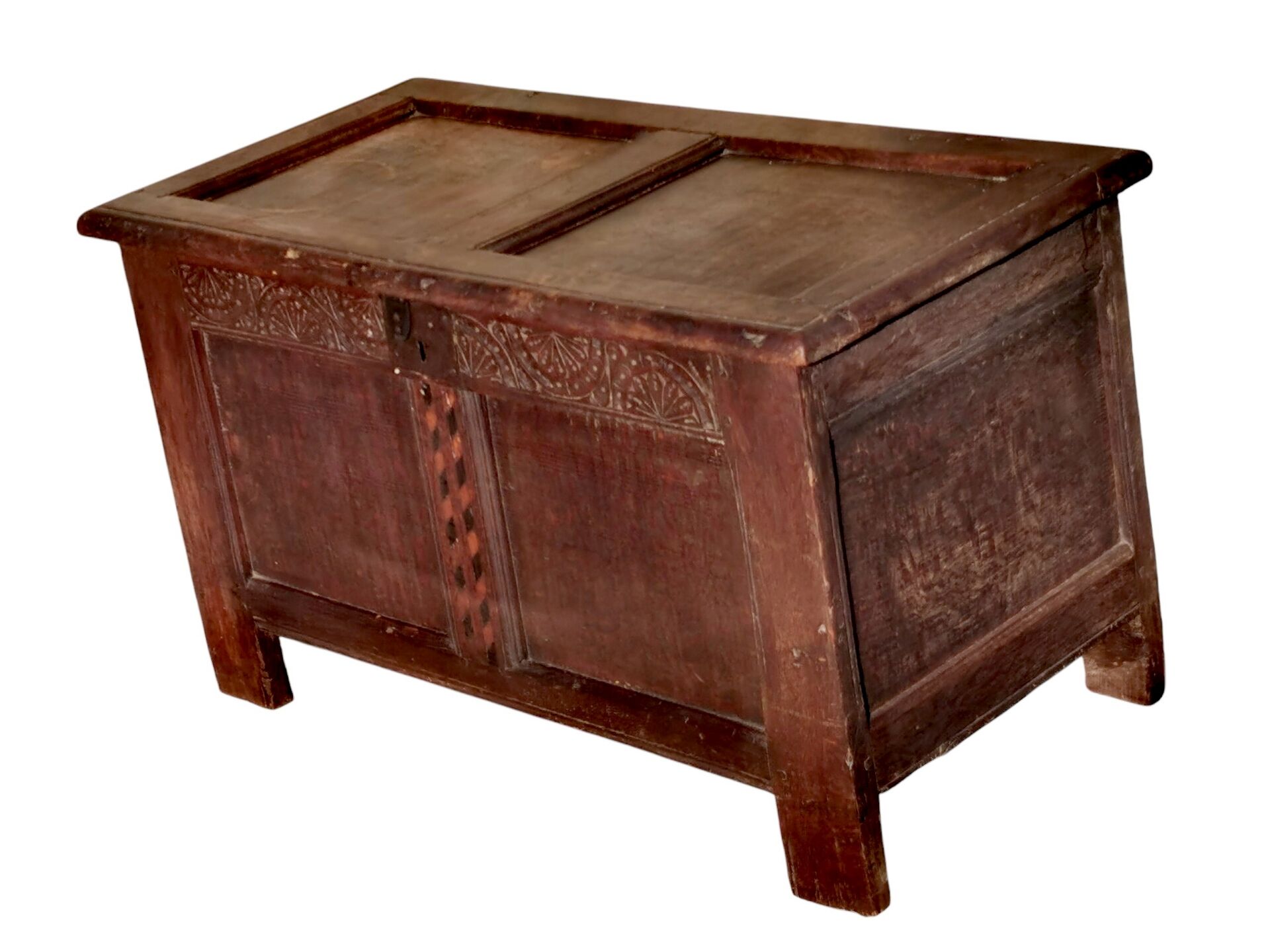 Antique English chest / 17th century coffer