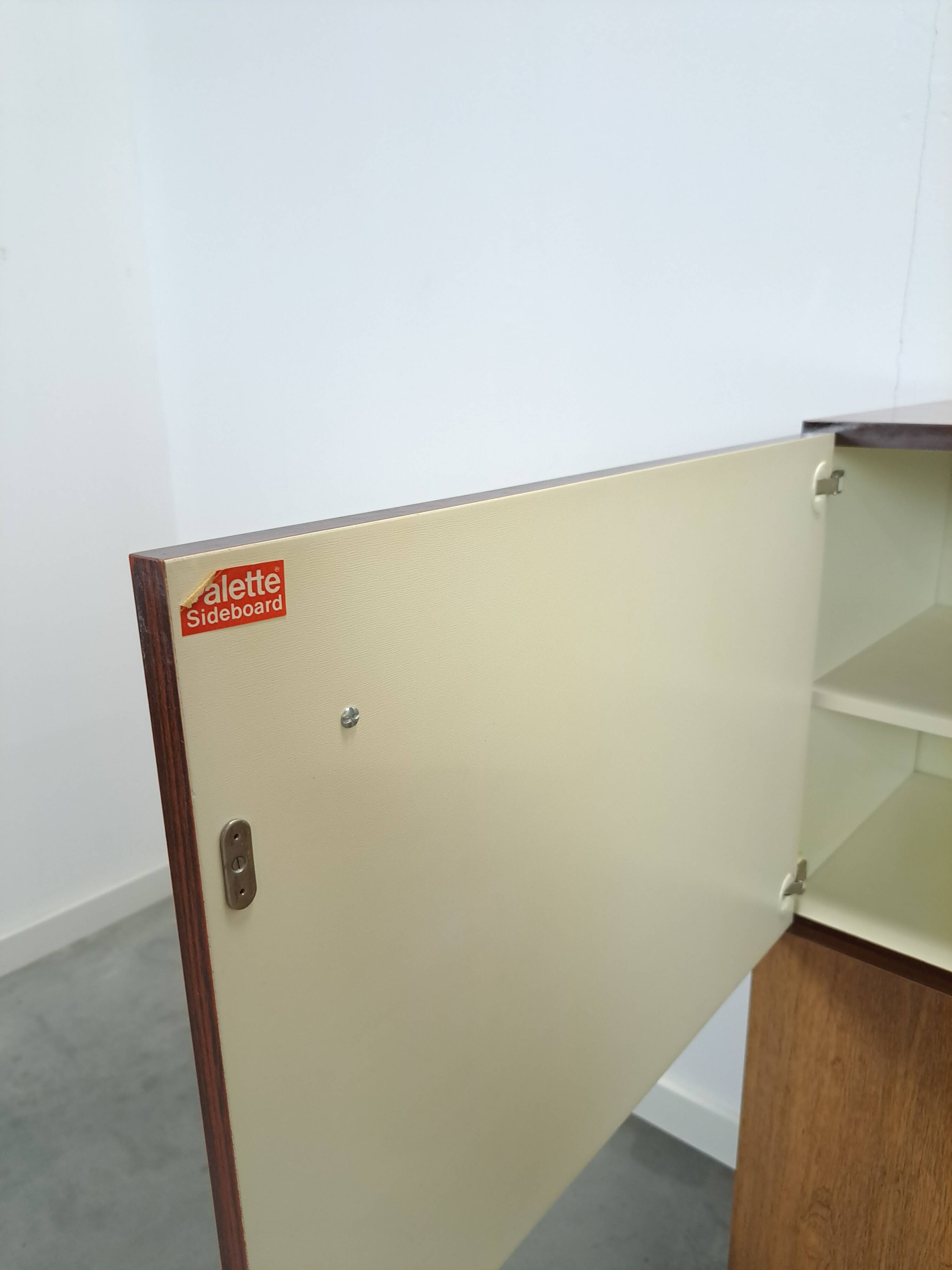 Palissander fineer Palette Möbel kast met 4 vakken en ronde grepen