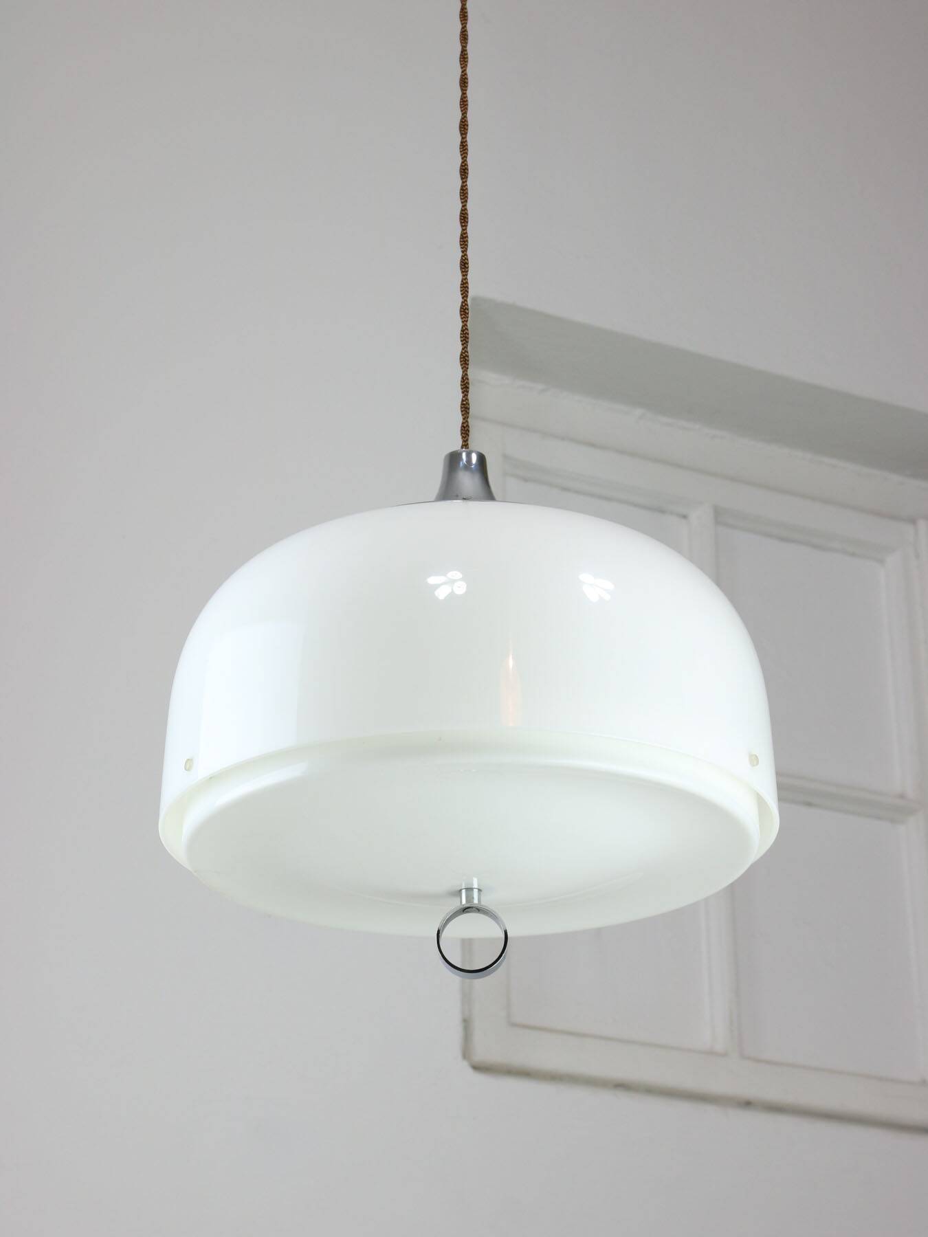 White Space Age Pendant Lamp from Guzzini