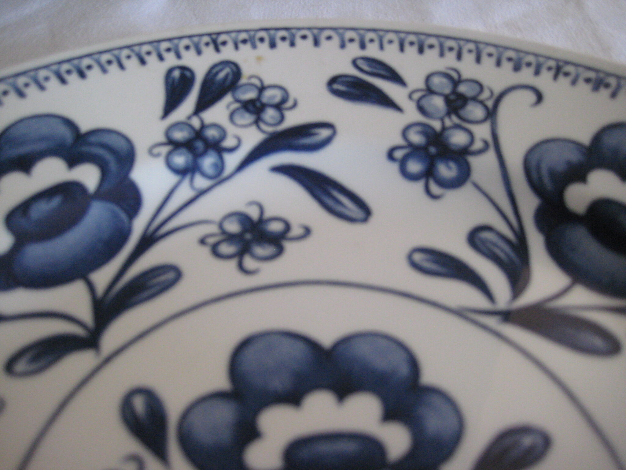 English decorative plate
