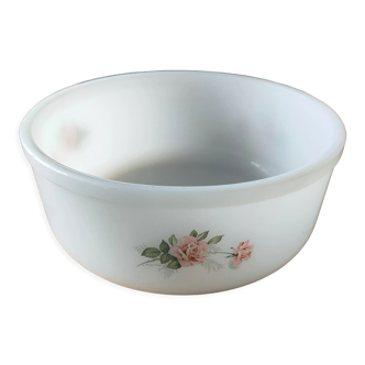 White Arcopal salad bowl with flowers