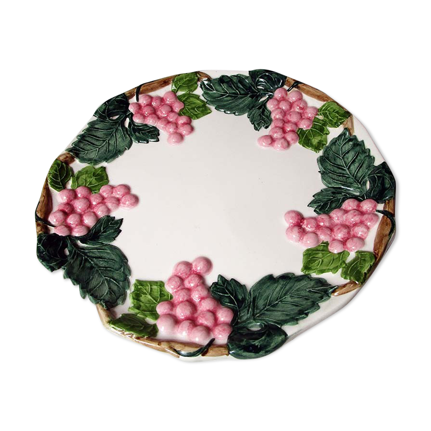 Vine decorated wall plate