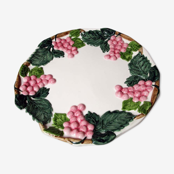 Vine decorated wall plate