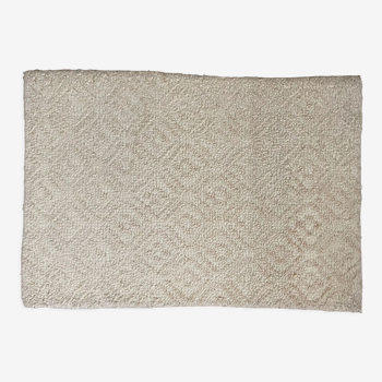 Hand-knotted wool rug off white 60x90cm