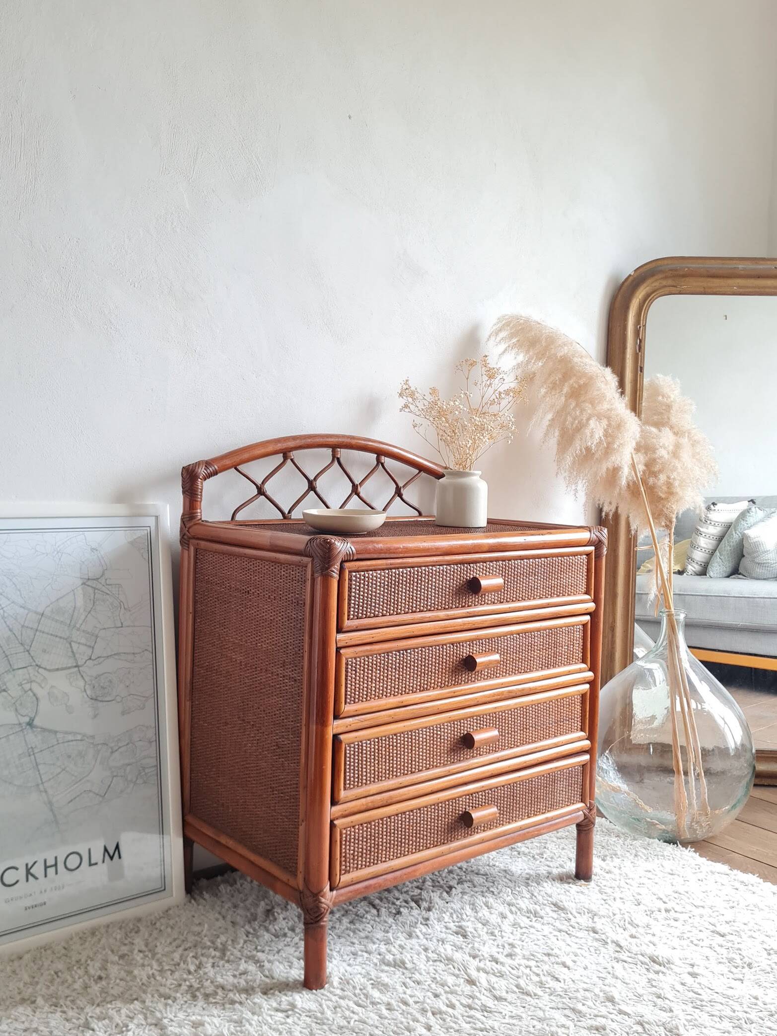 Rattan chest of drawers from the 1970s.