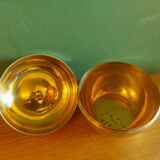 Apple-shaped brass tidy