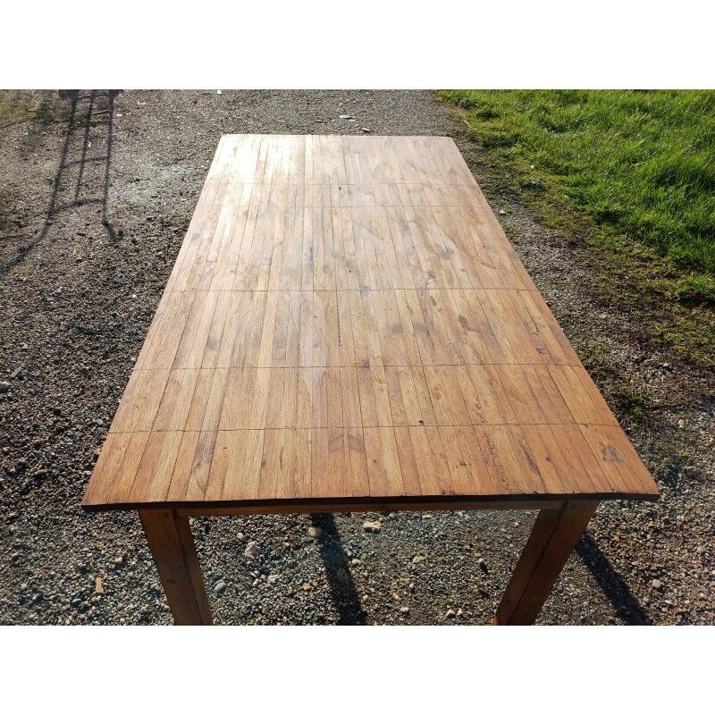 Country farmhouse table in pine