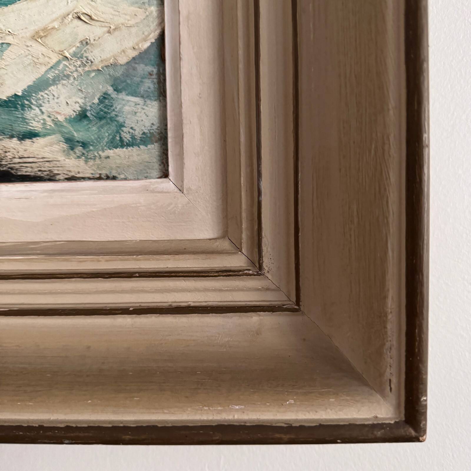 Oil on cardboard depicting the swell by Cavver, 20th century, cerused frame