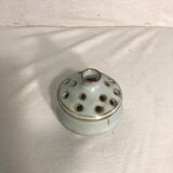 Old Vase Spades flowers 16 holes ceramic Decoration Vintage