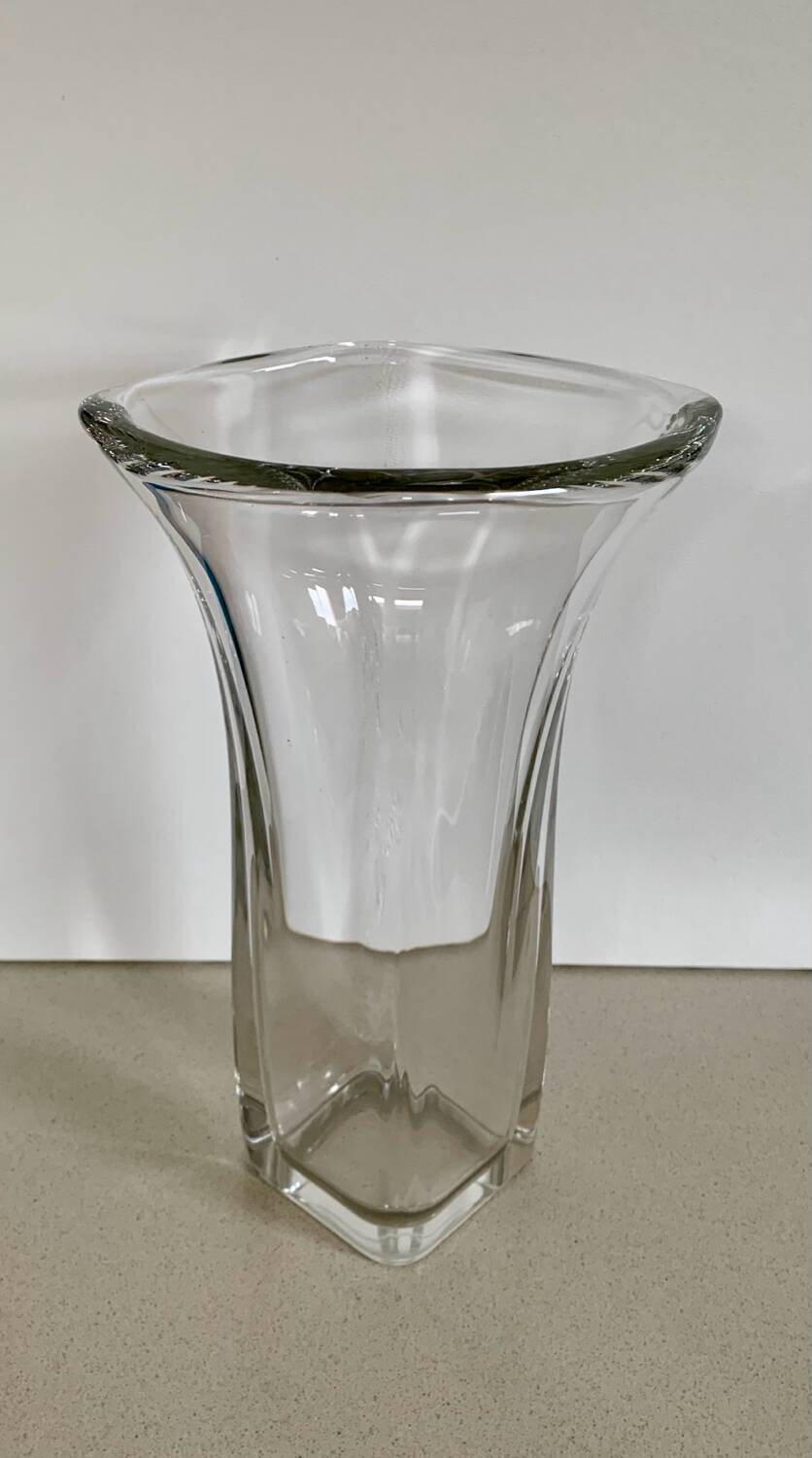 Large crystal vase