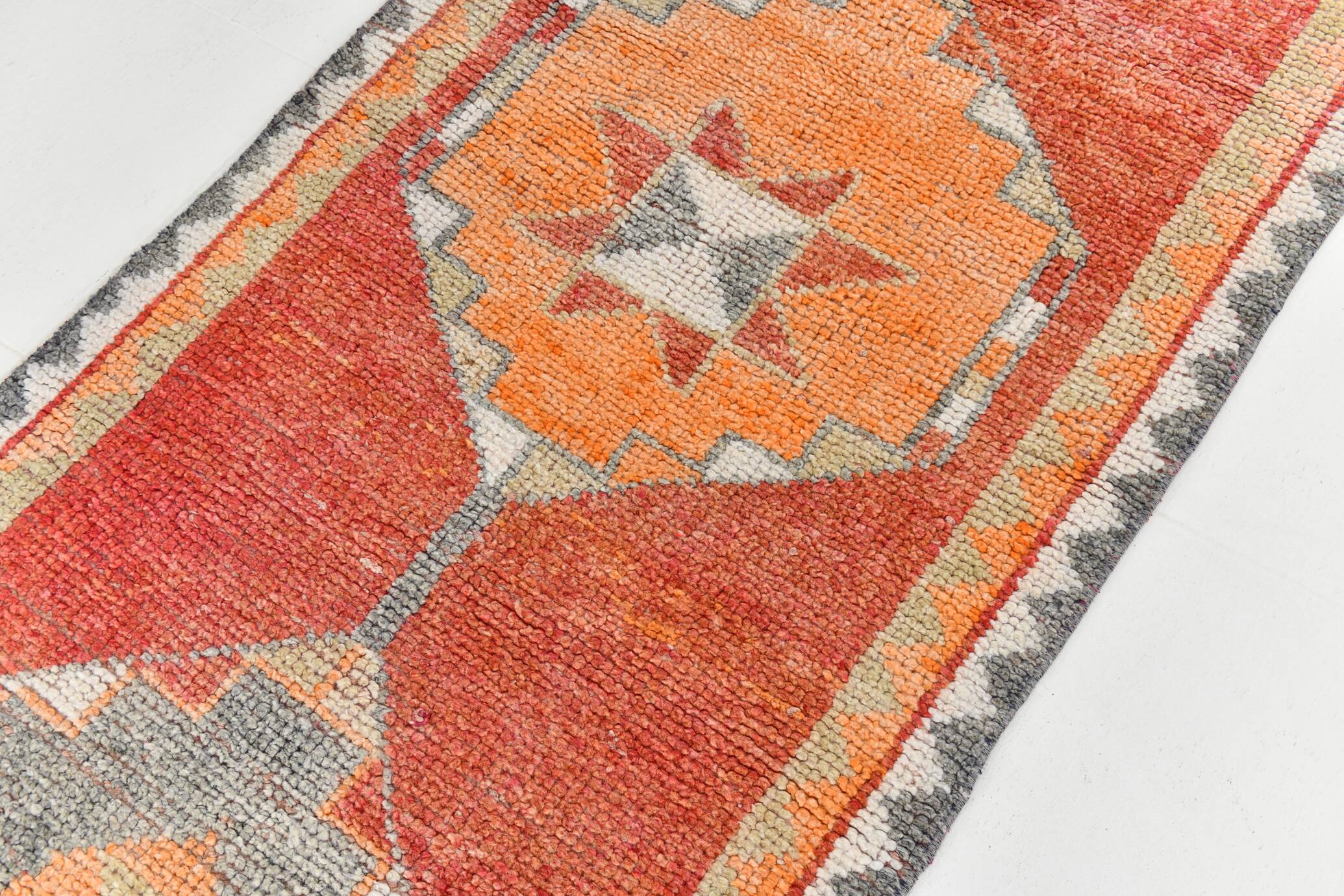 Tapis de couloir bohème en laine vintage aux couleurs neutres, 86 x 323 cm