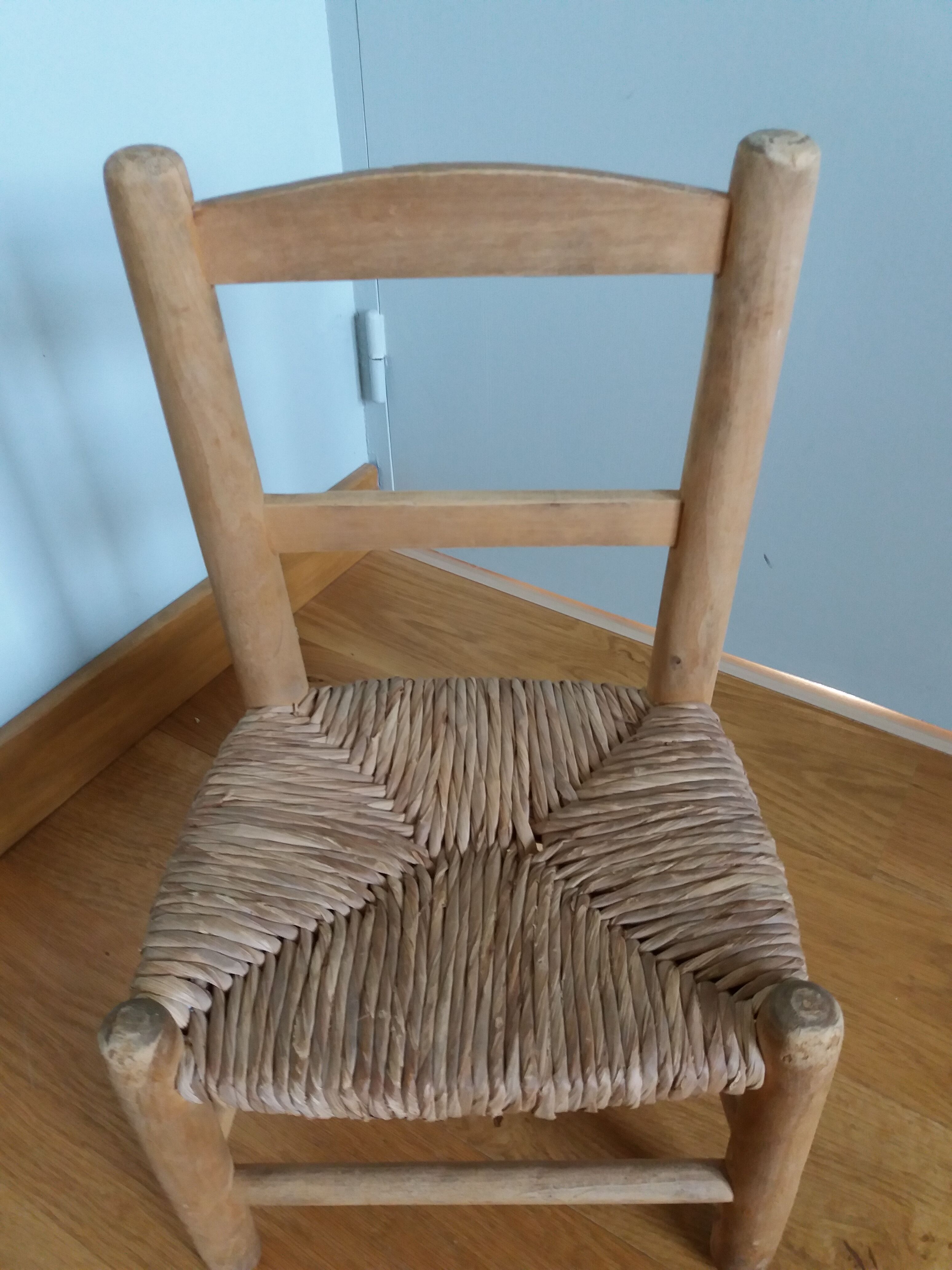 Mulched children's chair