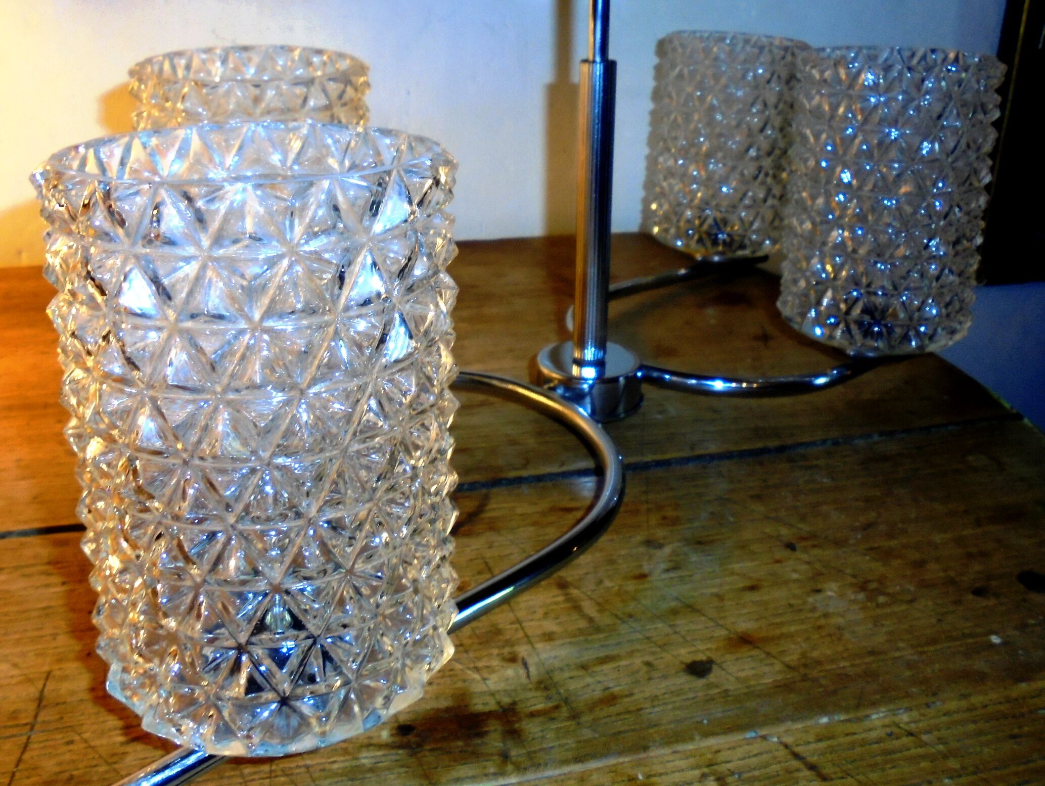 4-branched 60s chandelier