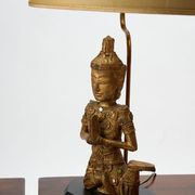 Paire de lampes  de table Bouddha en bois avec abat-jours